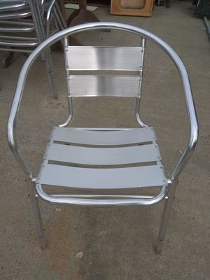 Μεταχειρισμένη καρέκλα αλουμινίου, χρώμα ασημί,