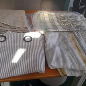 Διάφορες Κουρτίνες (940/71)