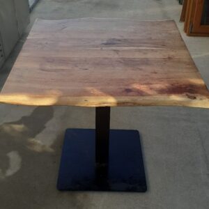 Τραπέζια 80x80x75εκ (1150/10)