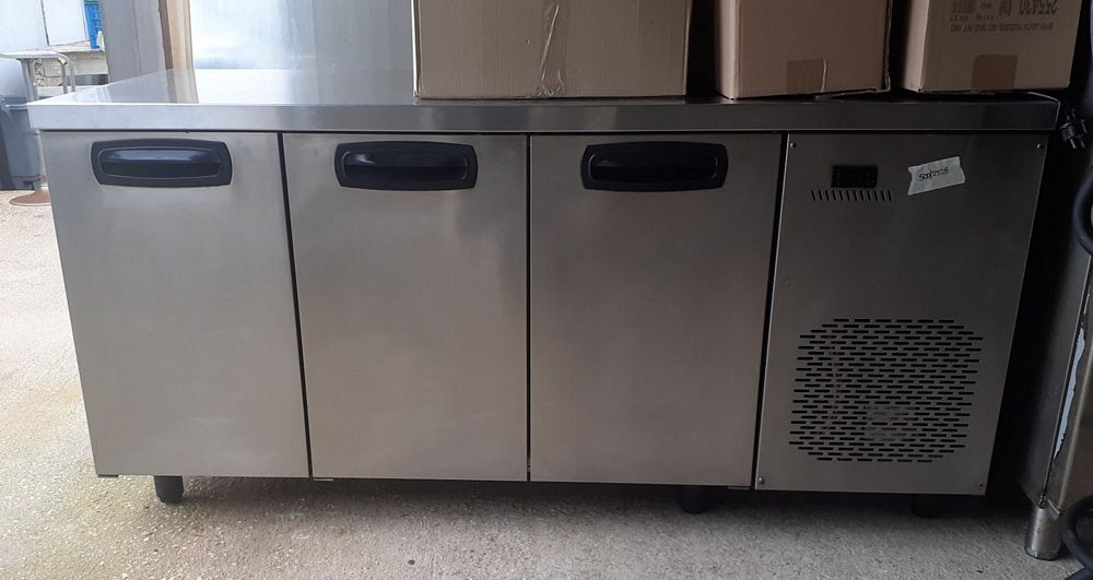 Ψυγείο Πάγκος 180x70x87εκ (500/2328)