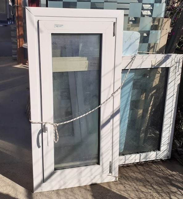 Παράθυρο 58x120 Εκ. (615/898)
