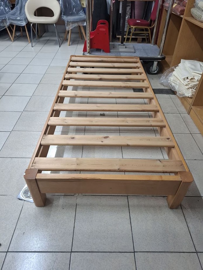 Κρεβάτι Μονό 90x200 Εκ.(500/2448)